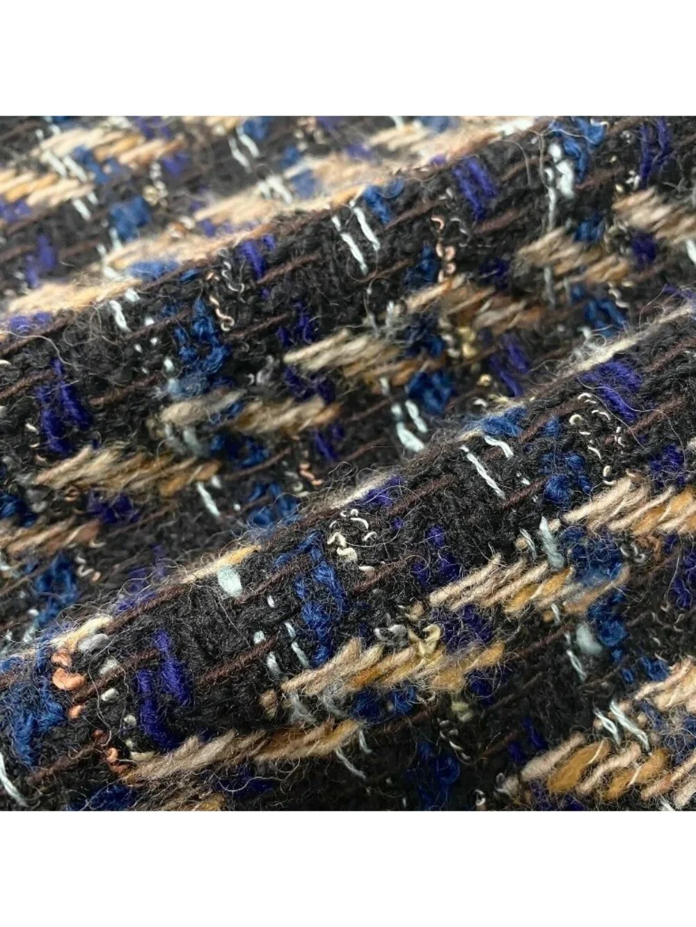 CHANEL brand color